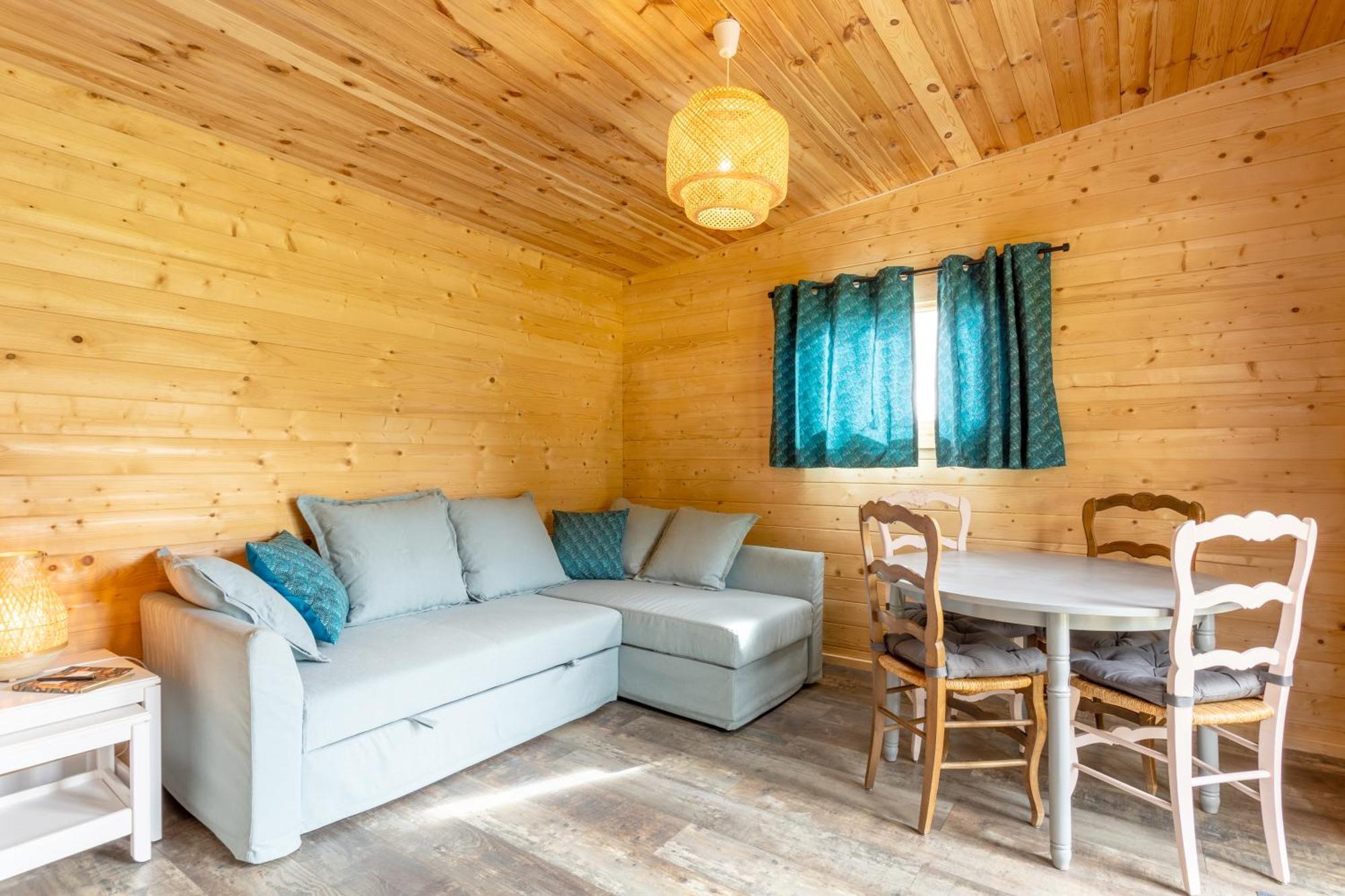 Chalet 4 Pers Landeleau 2Kms Canal Buitenkant foto