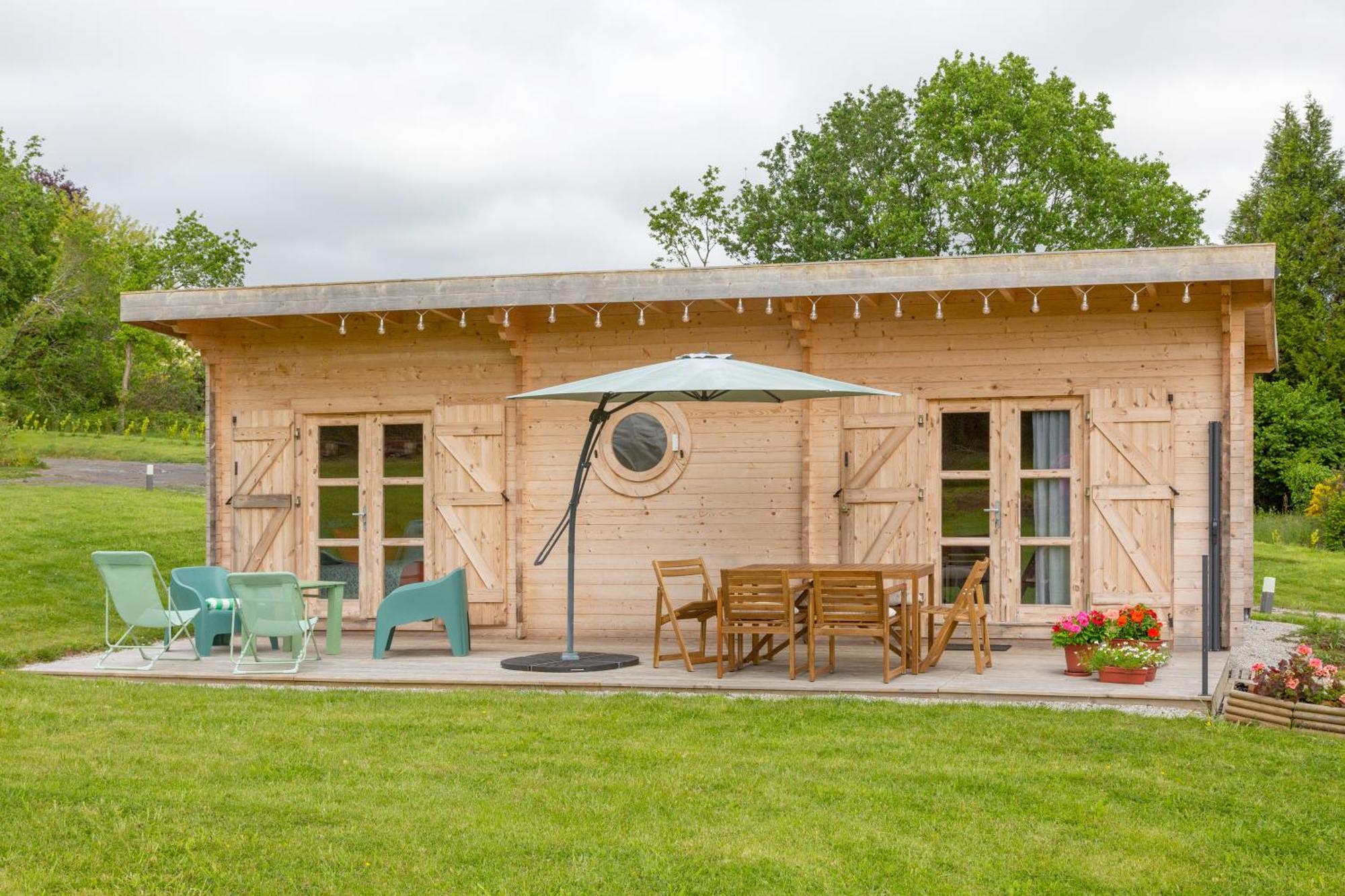 Chalet 4 Pers Landeleau 2Kms Canal Buitenkant foto